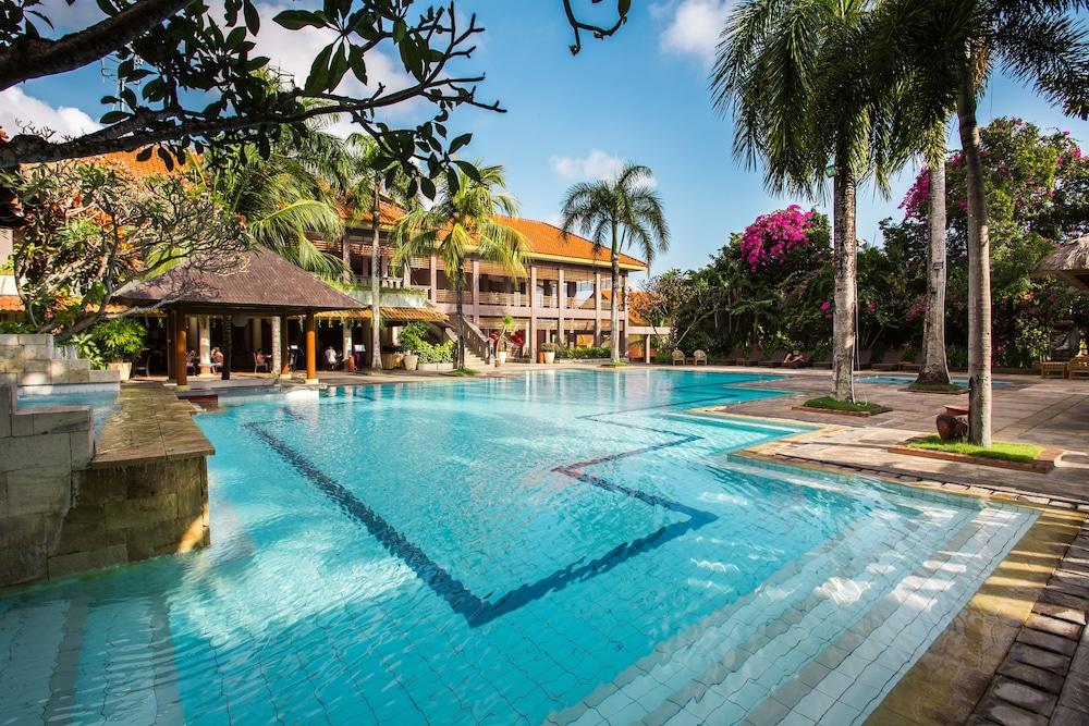 Plagoo Holiday Hotel Nusa Dua  Exterior foto