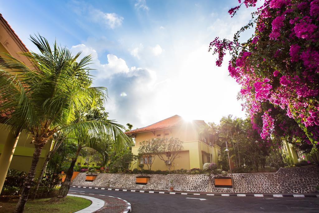 Plagoo Holiday Hotel Nusa Dua  Exterior foto