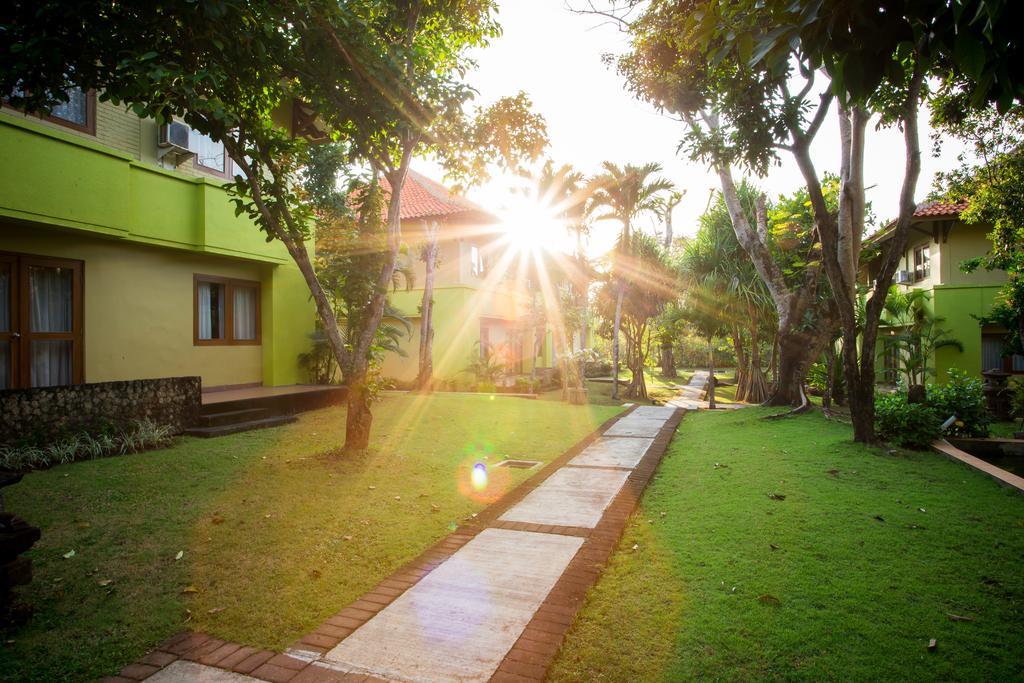 Plagoo Holiday Hotel Nusa Dua  Exterior foto
